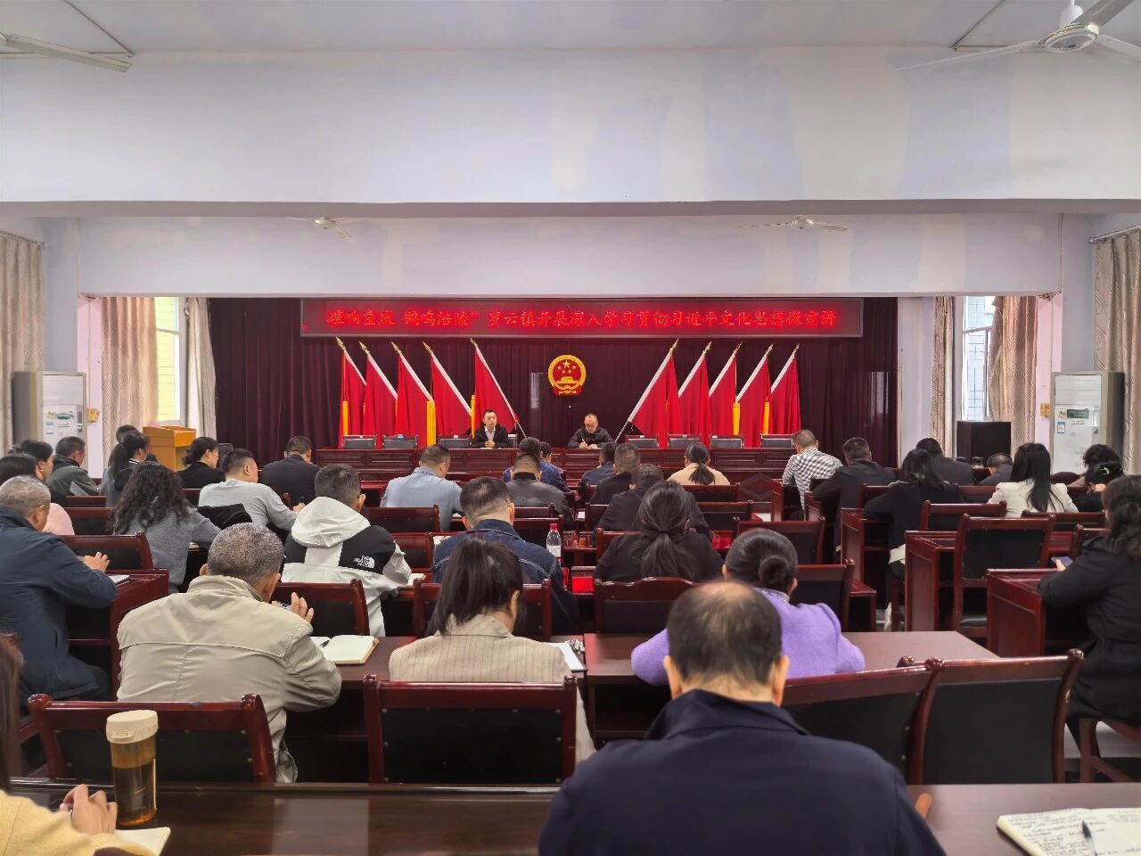 微信图片_2025-10-27_103102_515.jpg